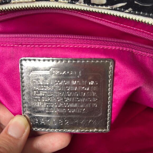 Coach Women's Bag - Picture 5 of 8